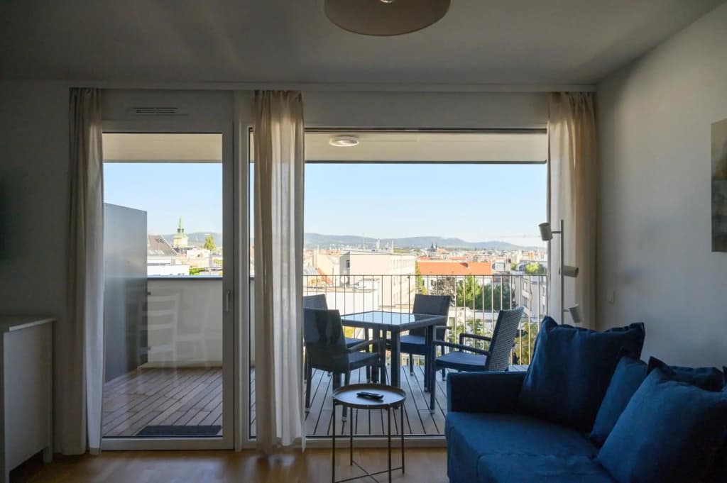 Vienna Sunny Side Up Apartments - photo 23