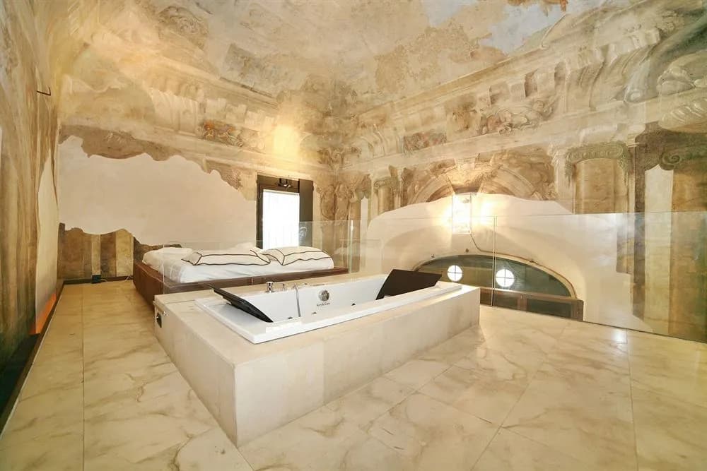 Florentia Suites - photo 16