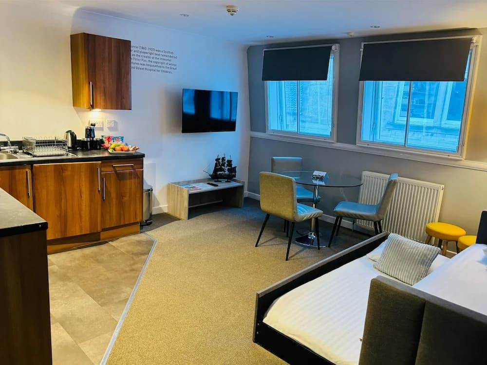 Stewart by Heeton Concept Aparthotel Edinburgh - photo 38