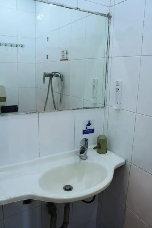 Kowloon New Hostel - photo 9