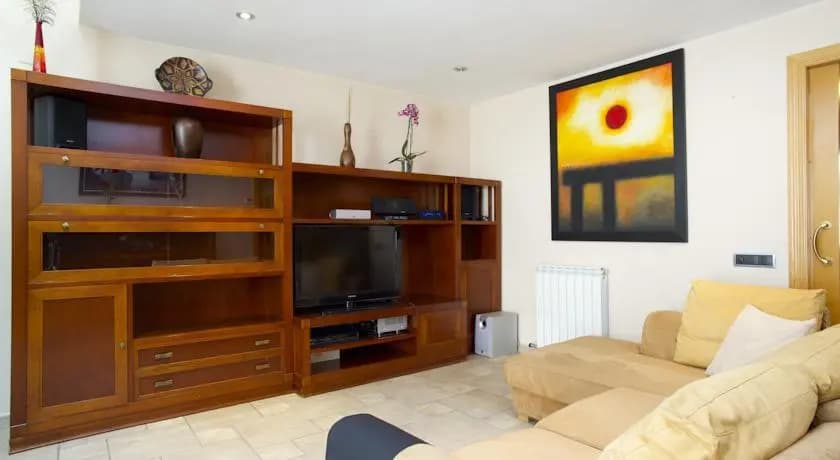 Barcelonaforrent Luxury Pool Suites - photo 2
