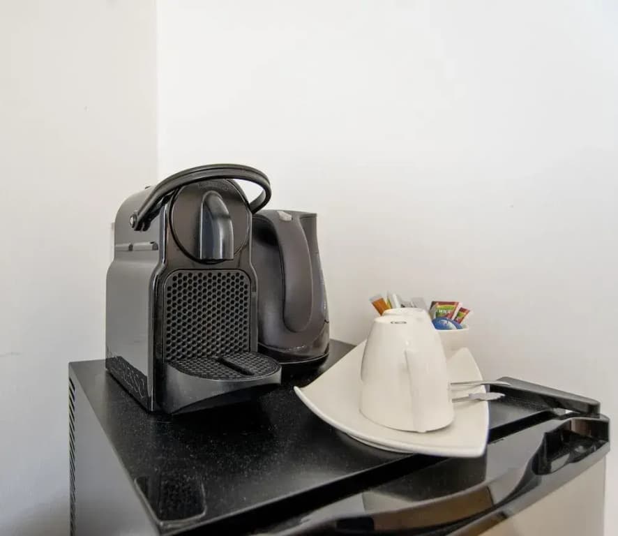 Guesthouse Citydrop, Amsterdam Flower Market - photo 11