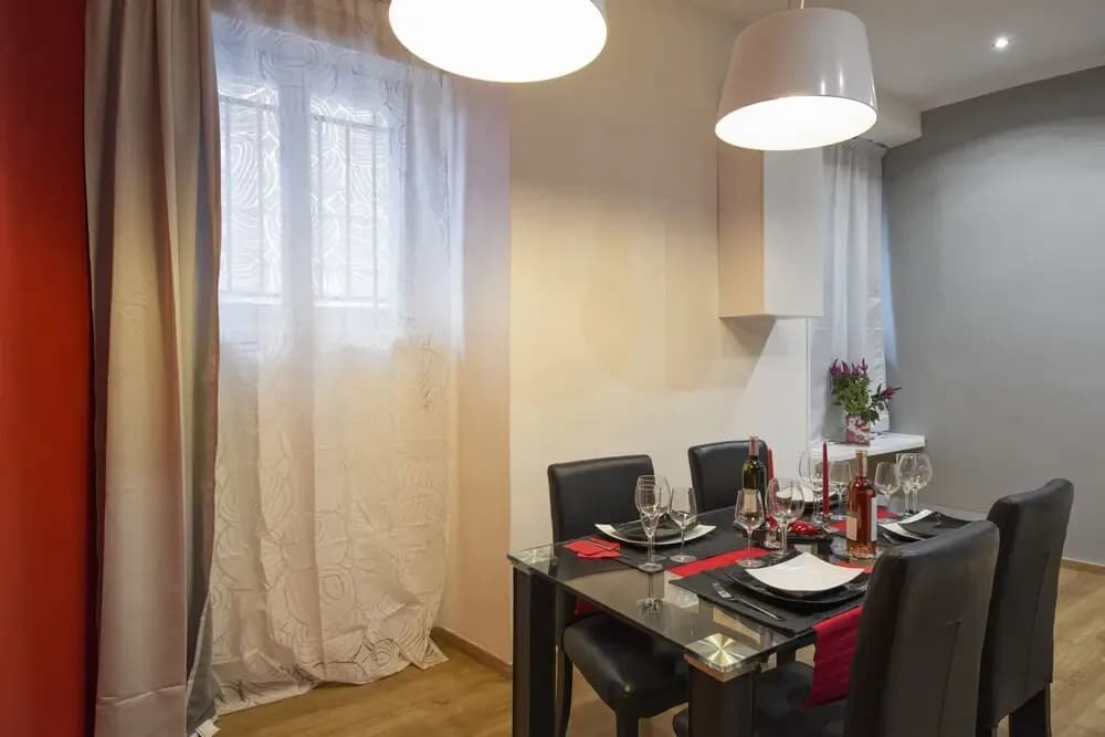 St Peter Square Apartment - photo 20