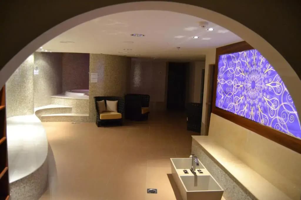 Millennium Executive Apartments Muscat - photo 32