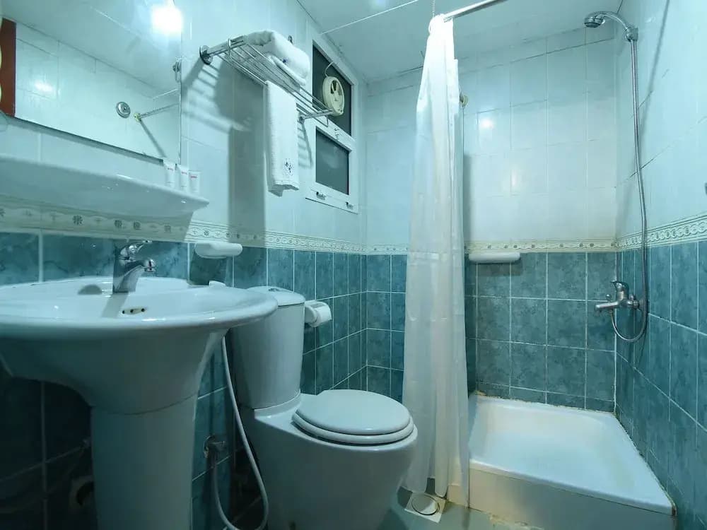 OYO 274 California Suites - photo 10