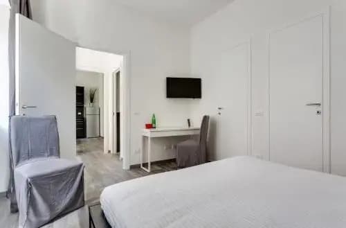 Porta Latina Suite, Elegant Apartment - photo 2