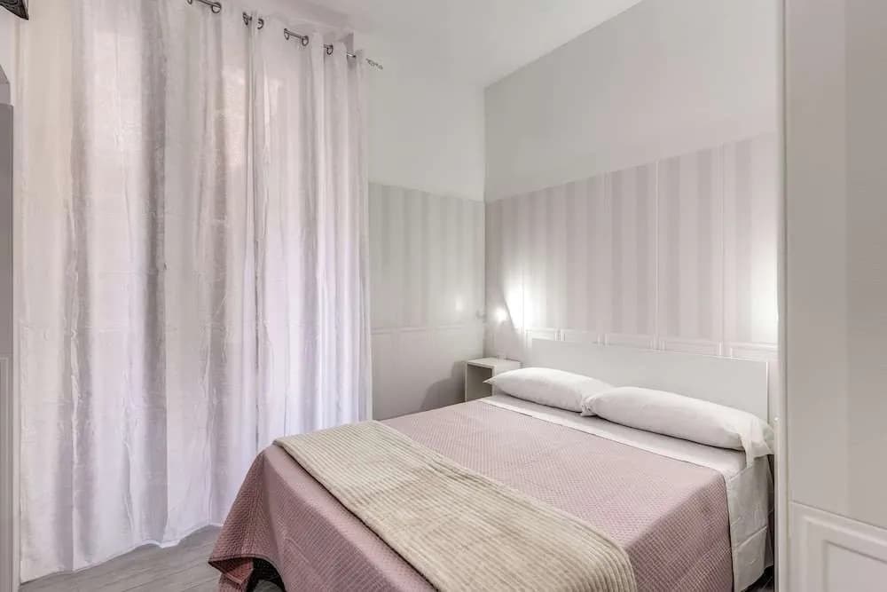 Altadomus Roma Guesthouse - photo 2