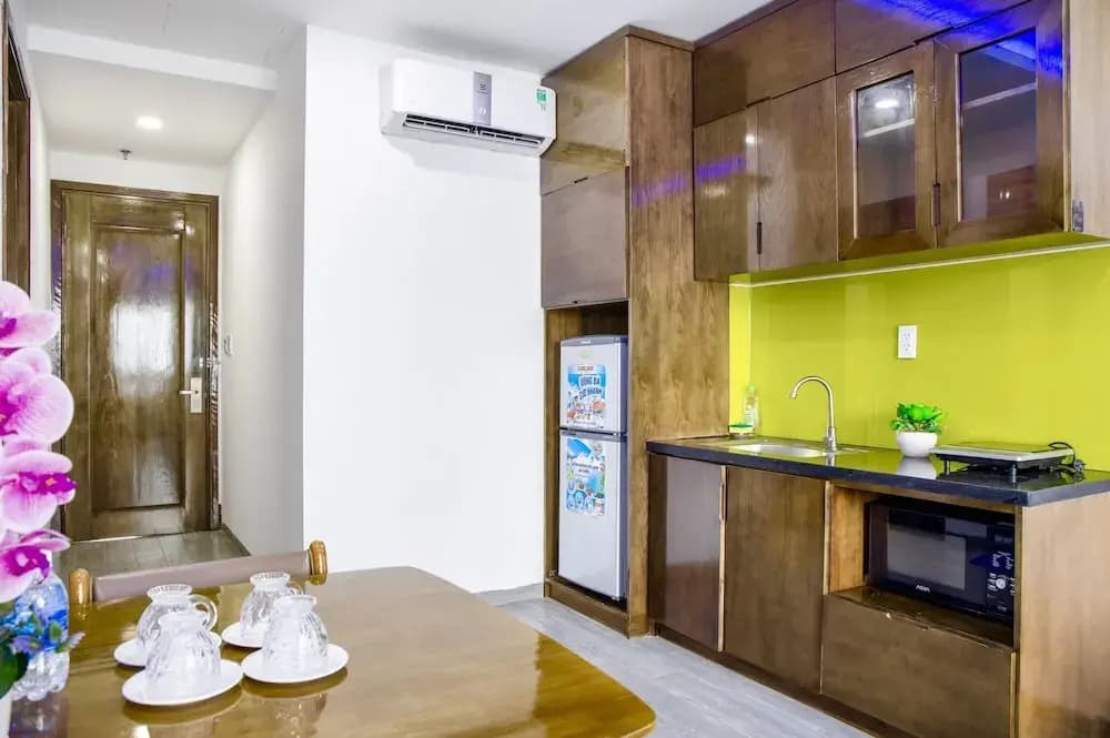 Sydney Da Nang Hotel & Apartment - photo 17