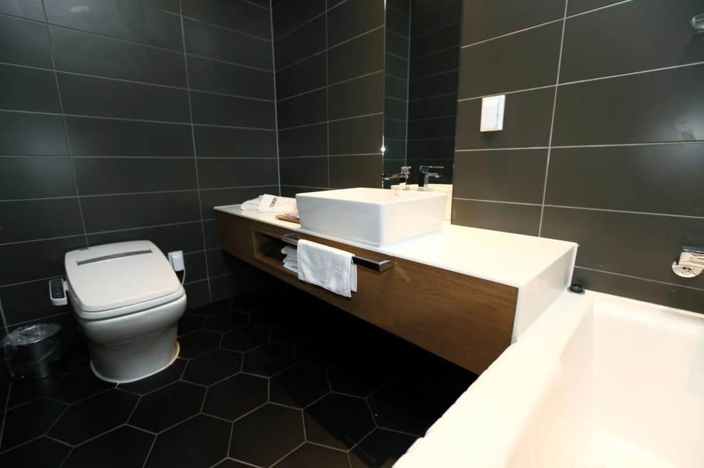 Bricks Hotel - photo 10