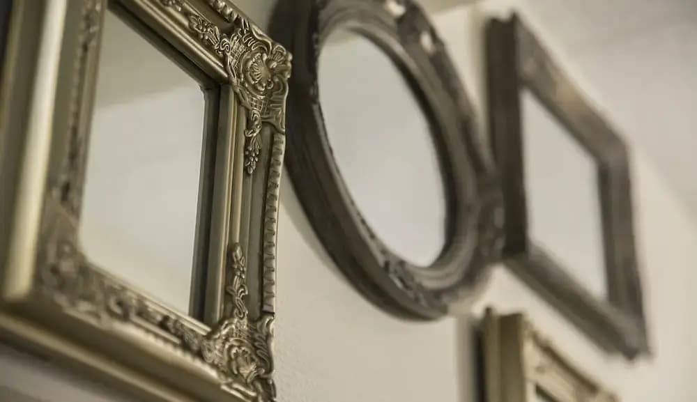 Alice in the Mirror Hostel - photo 16