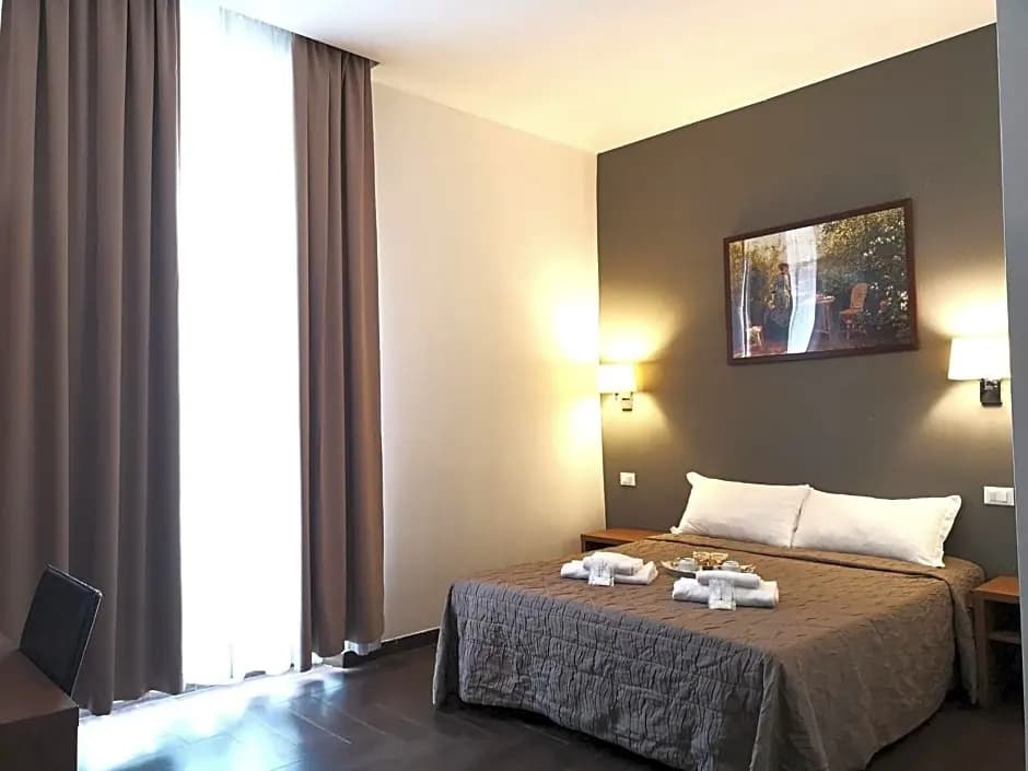 Rome Travellers Hotel - photo 3