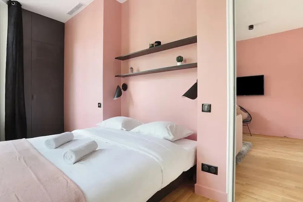 Cosy and new Apartment Center of Paris - photo 2