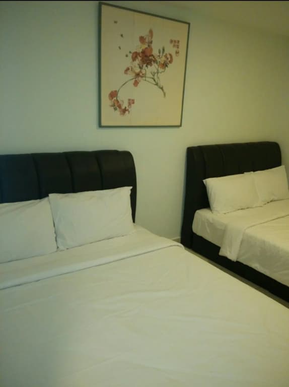 Glorious Straits Hotel - photo 3