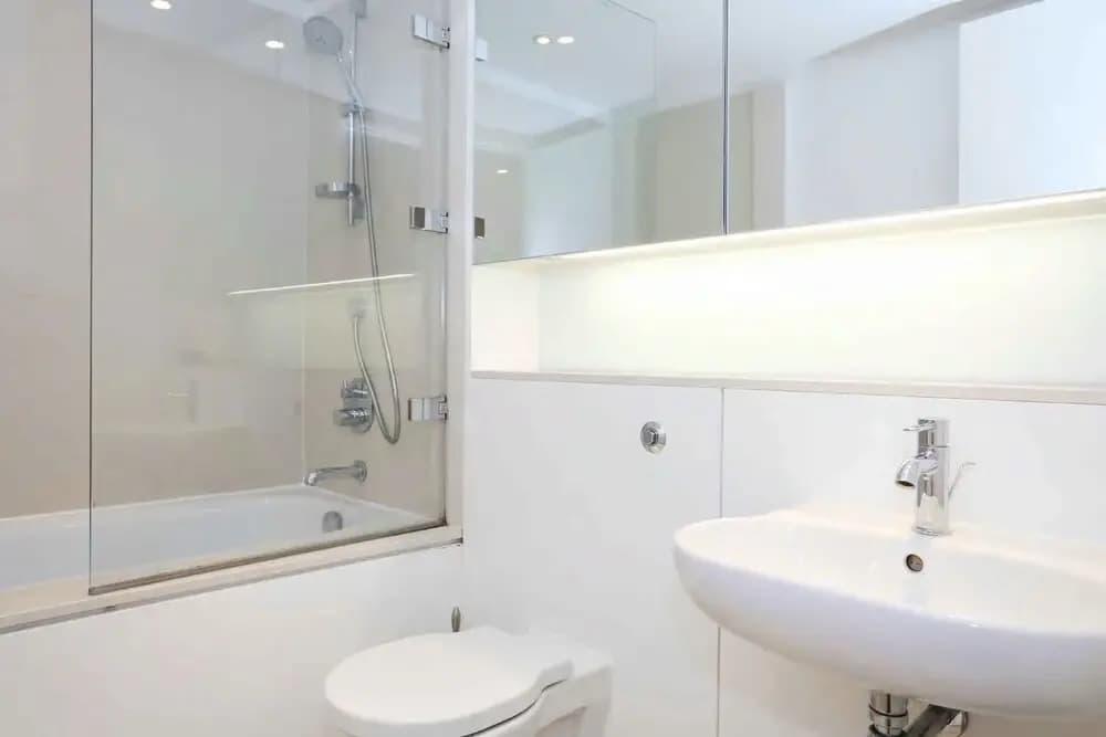 Modern 2bed with free Parking in the iconic Quartermile - photo 8