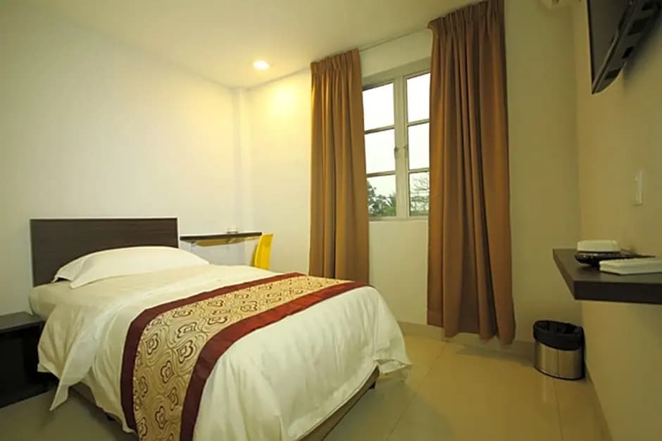 Starway Hotel - photo 3