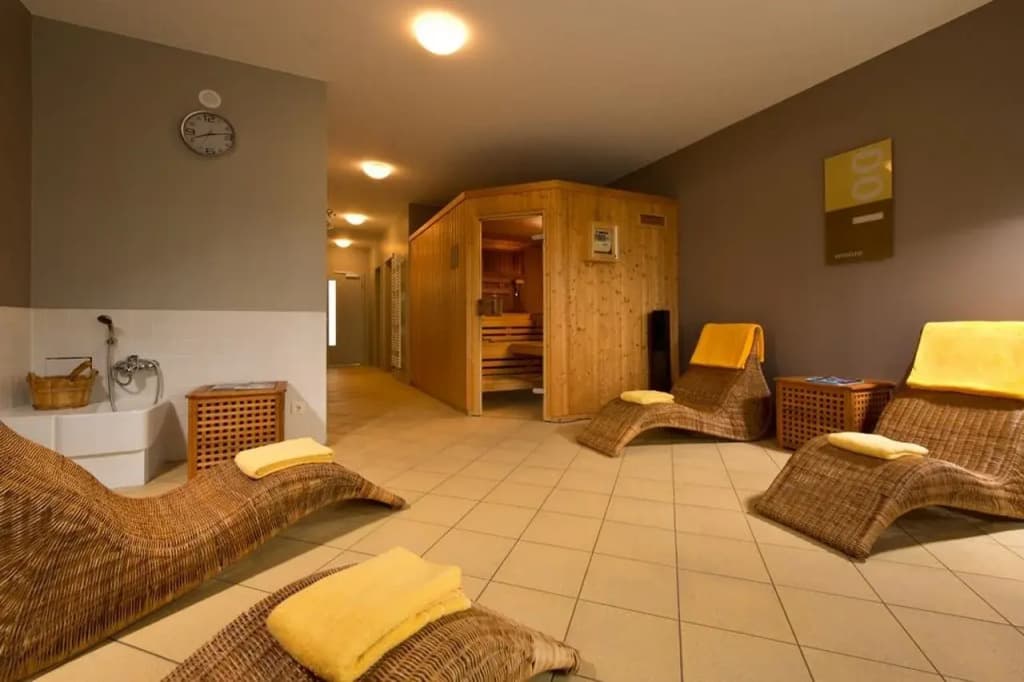 HSH Hotel Apartments Mitte - photo 3