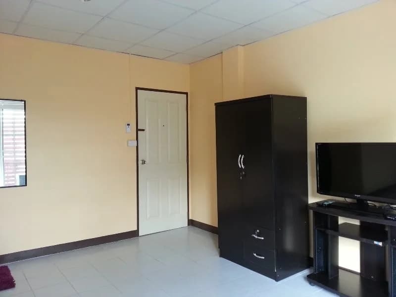 Baanyai Apartment - photo 2
