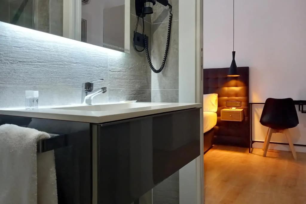 Woohoo Rooms Chueca - photo 24