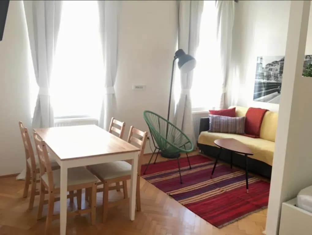 Lovely apartments in a quiet area close to the city center - photo 2