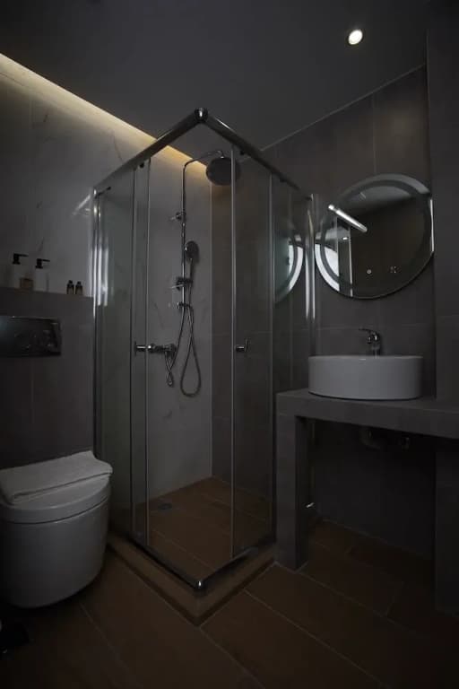 Tip Top Suites - photo 45