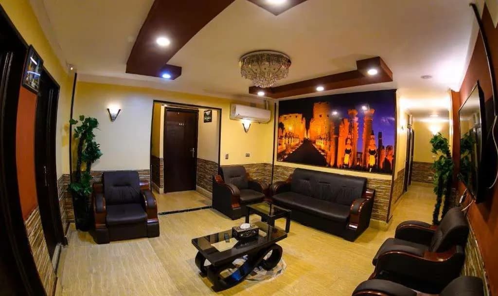 Cairo Hotel - photo 12