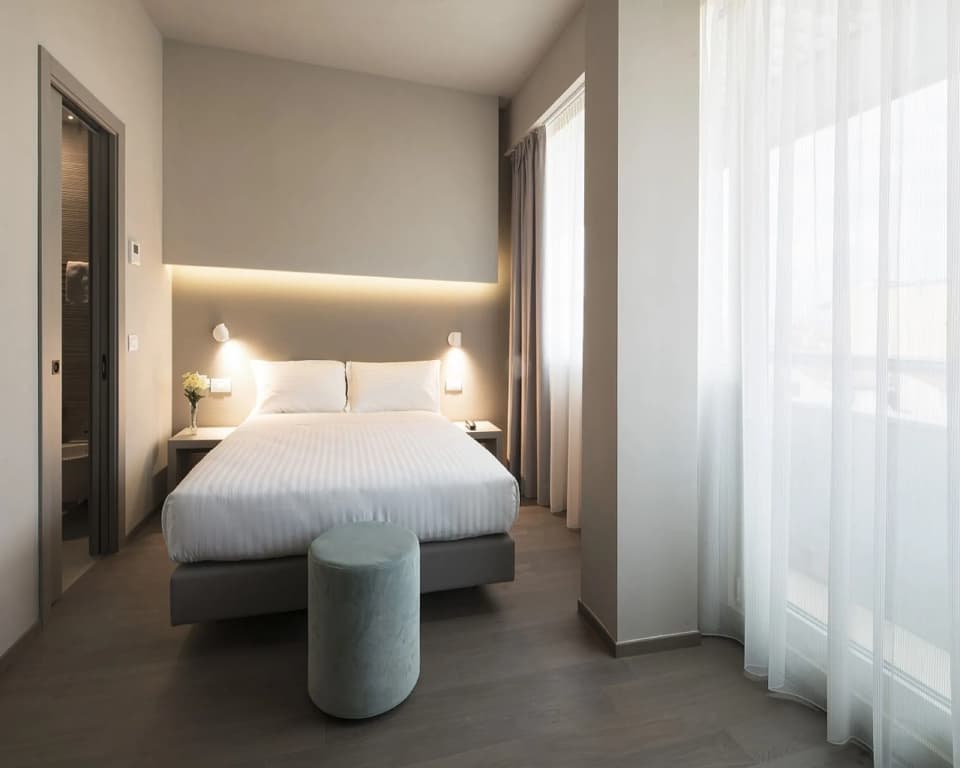 Glance Hotel In Florence - photo 5