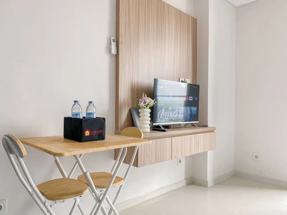 Simple Look Studio Apartment At Daan Mogot City - photo 8