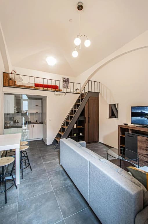 Main train station apartment close to the the Main Square! - photo 19