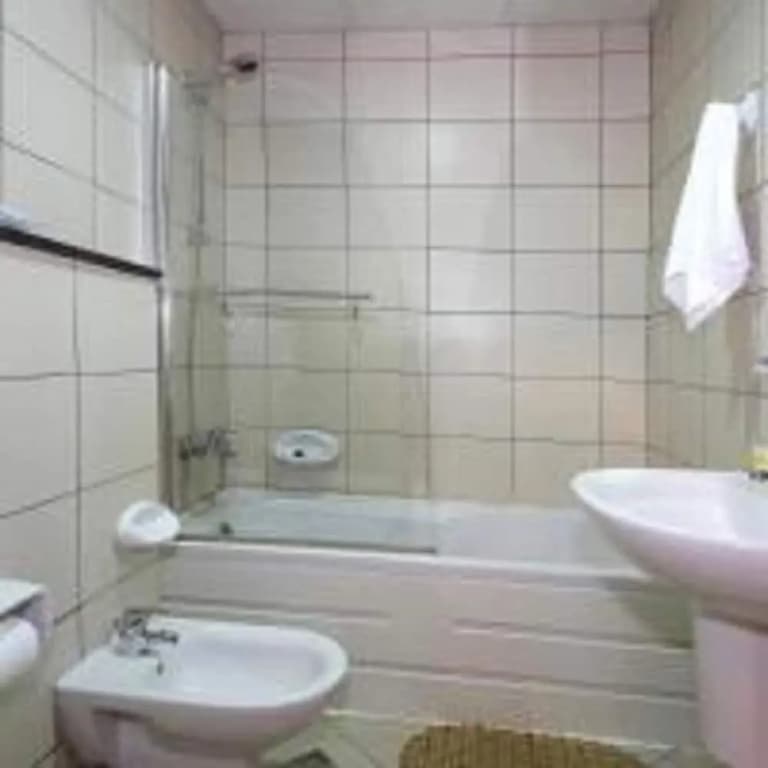 High Floor Two Bedroom Apartment - photo 5