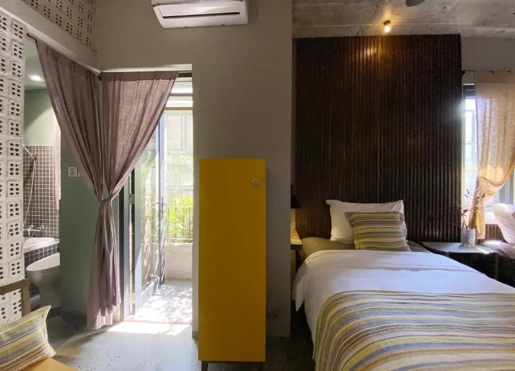 Kaia Gallery Hotel - photo 6