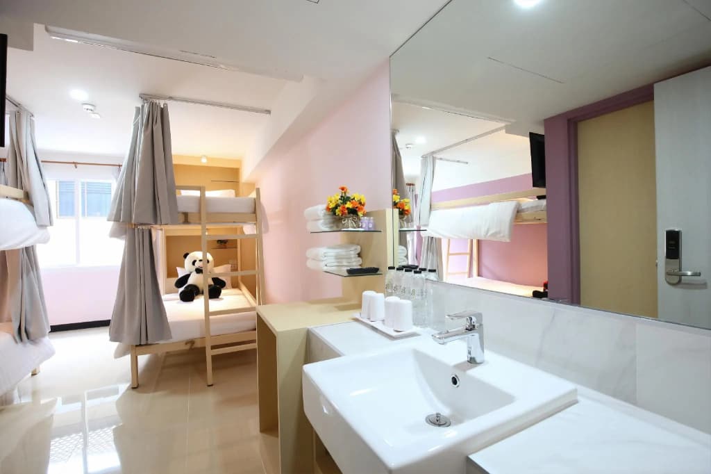 Lucky Panda Hotel - photo 7