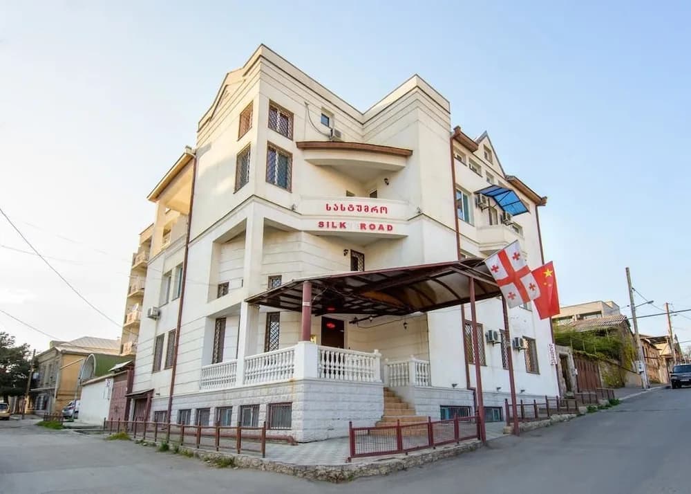 Silk Road Hotel - photo 1