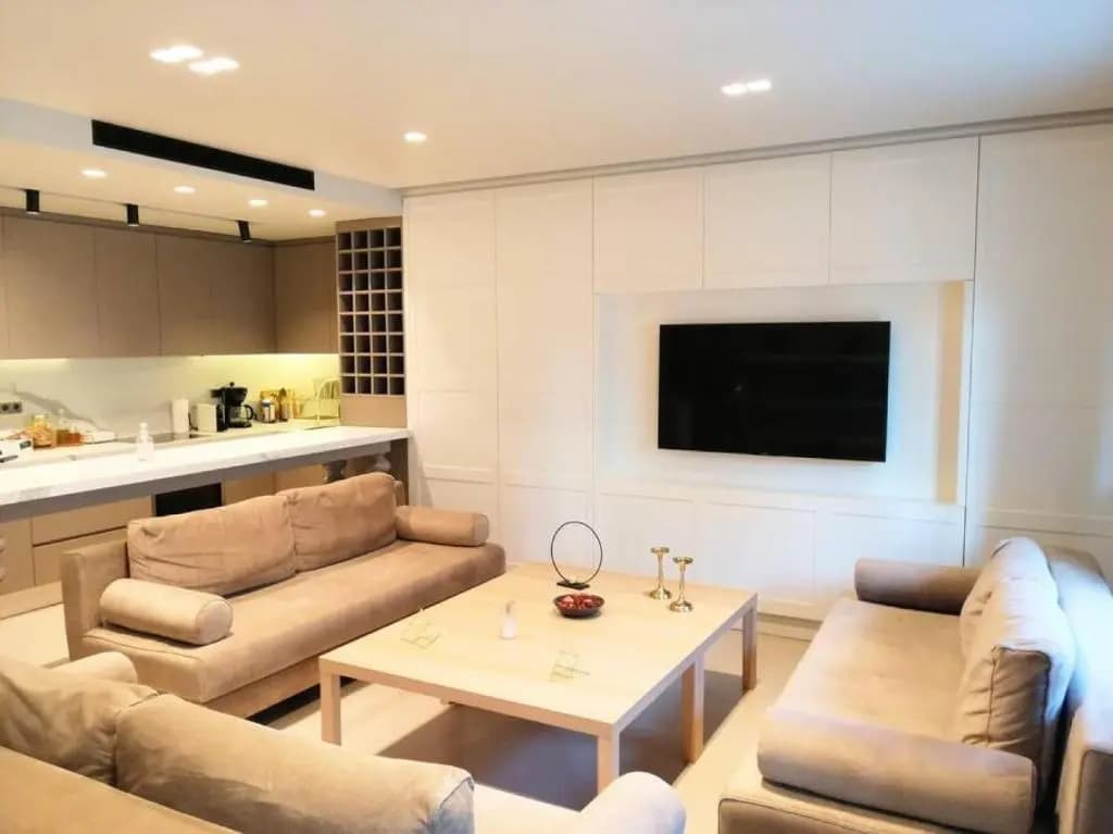 Luxurious Apartment in Acropolis - photo 4