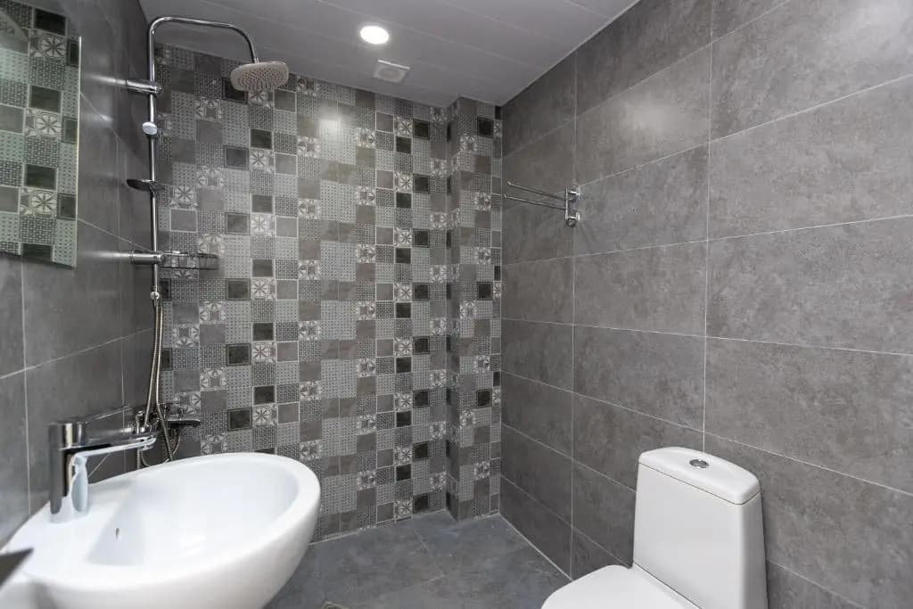 Giorgi's apartment - photo 8