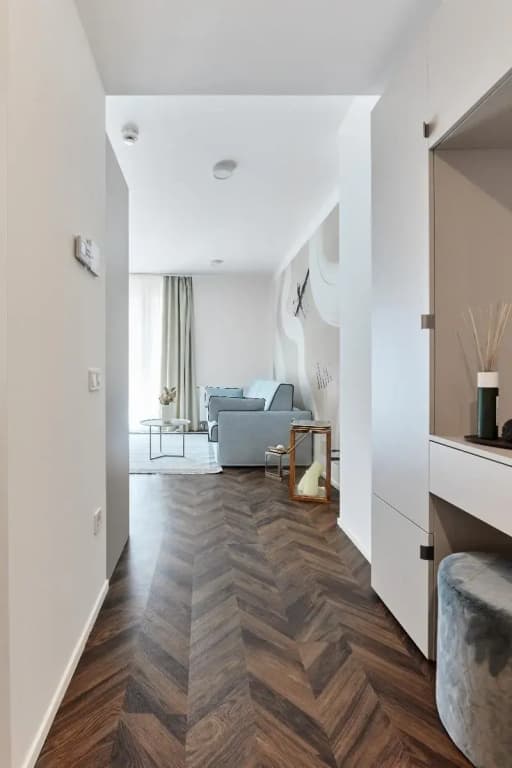The Amberlyn Suite Hotel - photo 3