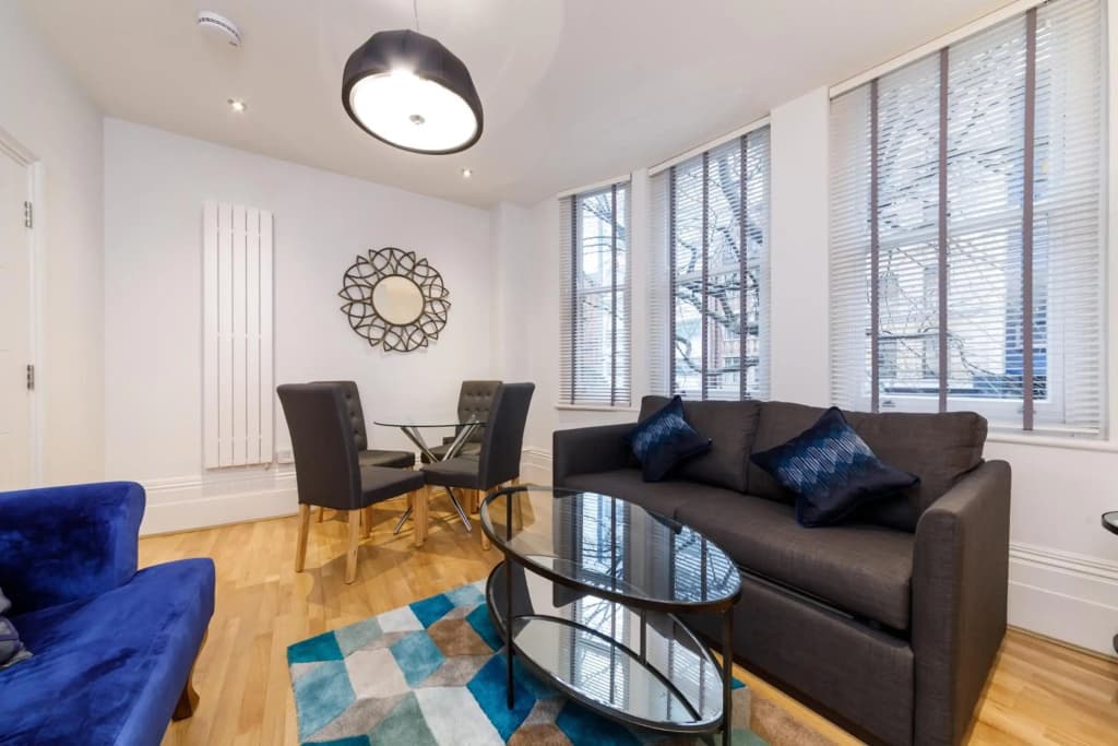 Garrick Mansions by Aeria Apartments - photo 13
