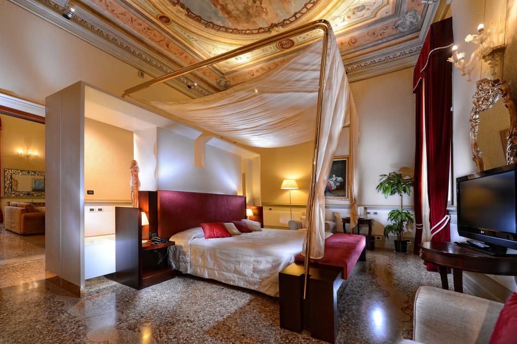 Ruzzini Palace Hotel - photo 25