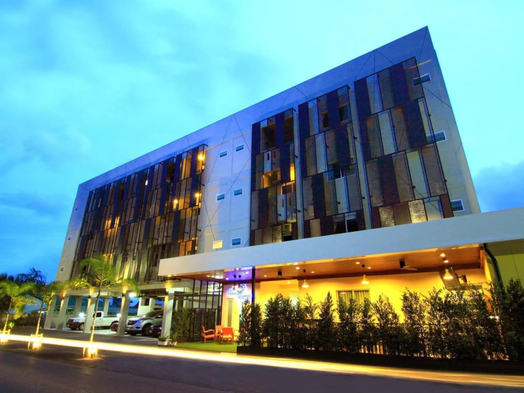 Cool Residence - main photo
