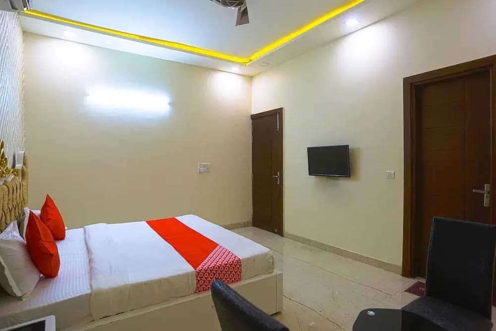 Oyo 41667 Paschim Vihar Inn - photo 7