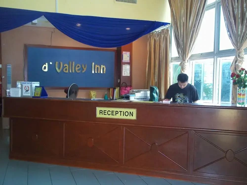 D'Valley Hotel - photo 10