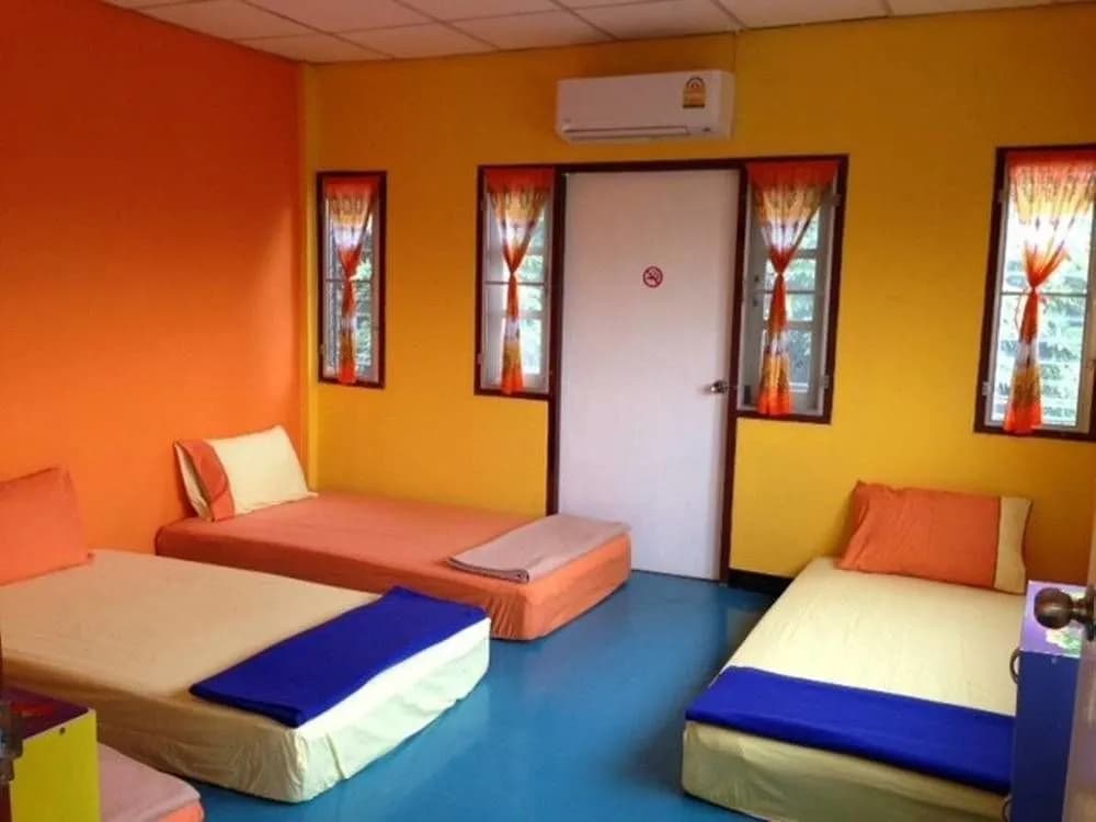 Just Chill Inn - Hostel - photo 4