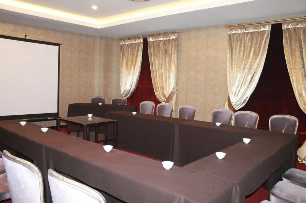 Amaroossa Cosmo Jakarta - photo 20