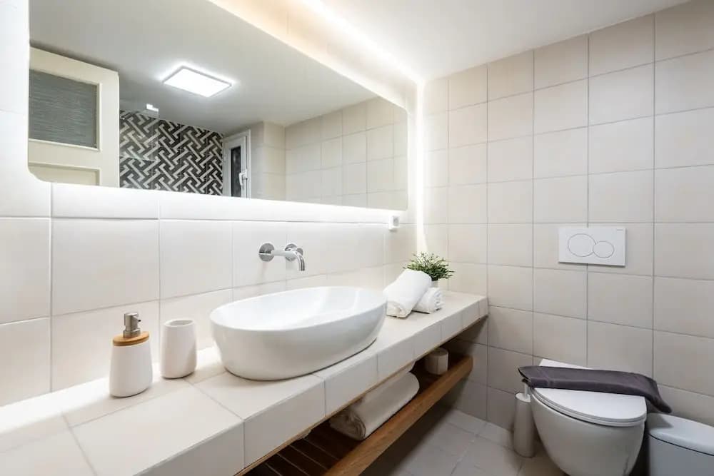 Digital Nomad Friendly Apt in Athens - photo 9
