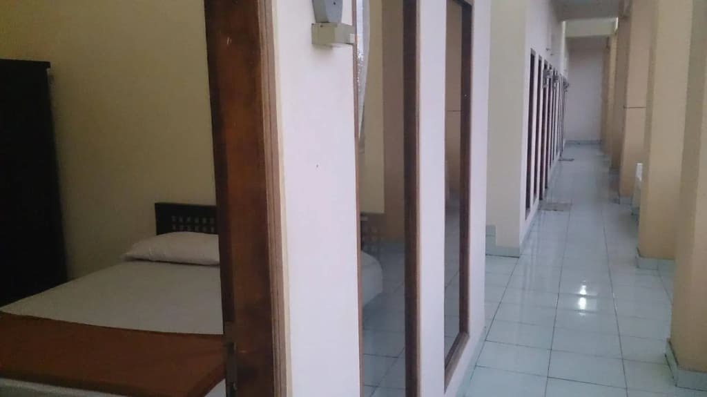佩莫干登巴萨红门旅馆(RedDoorz @ Pemogan Denpasar) - photo 7