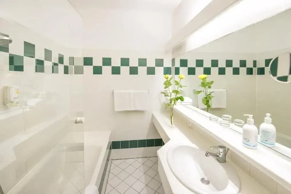 Bio-Hotel Schani Wienblick - photo 18
