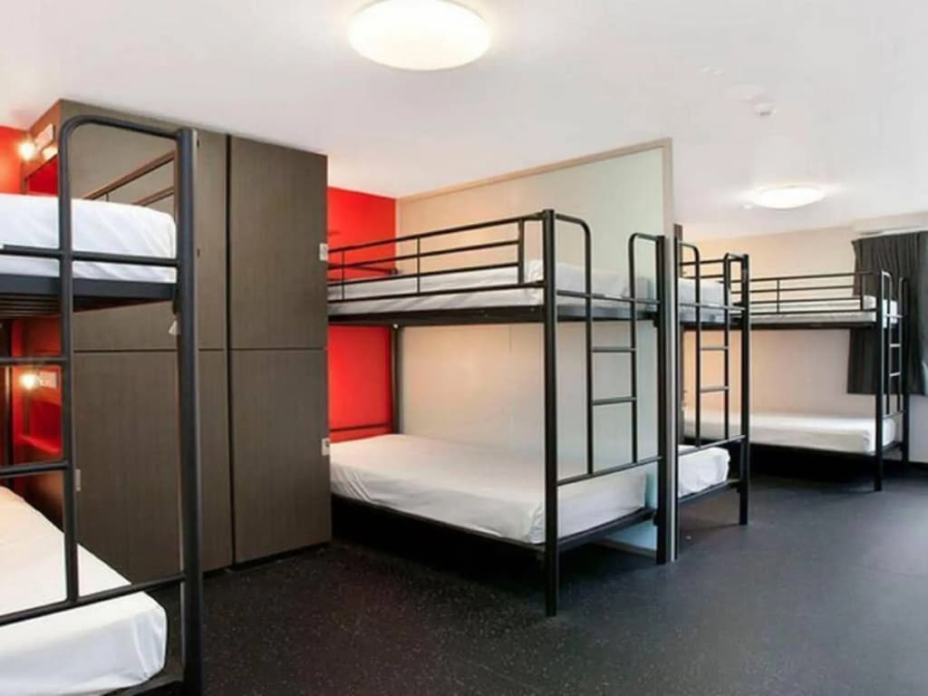 Space Hotel - Hostel - photo 5