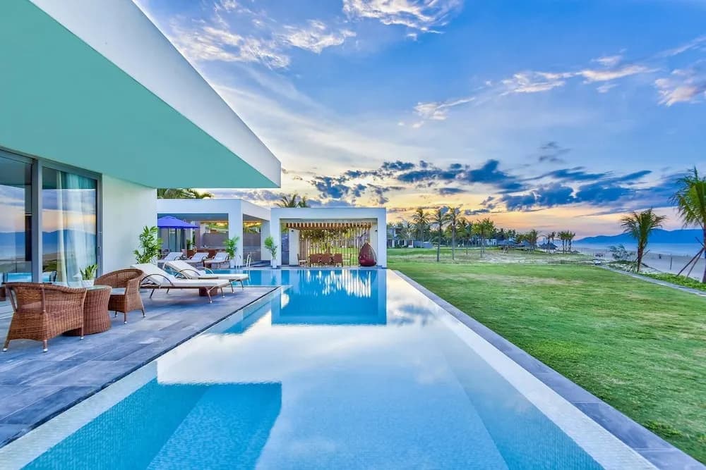 Stunning Beachfront 6br Villa W Largest Pool - photo 37