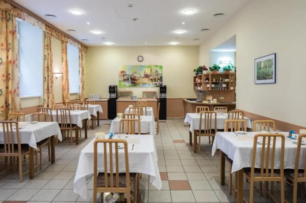 Hotel Admiral - photo 14