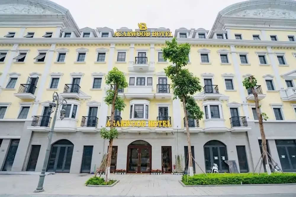 Agarwood Hotel - photo 1