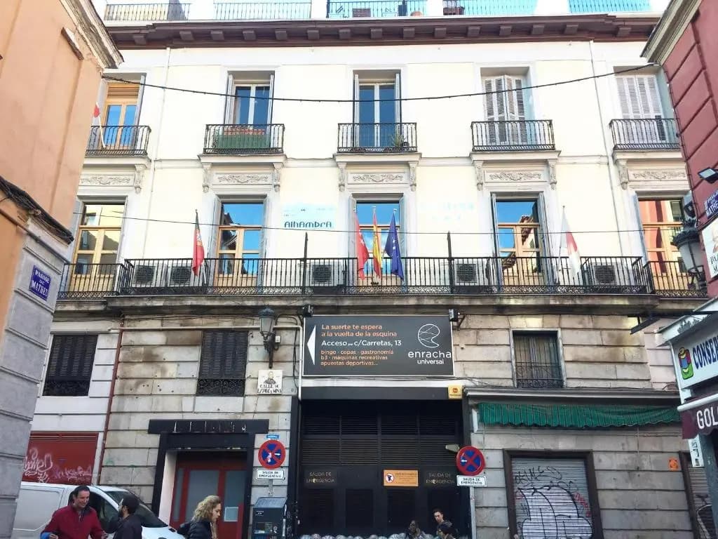 Apartamento atico en Puerta del Sol - main photo